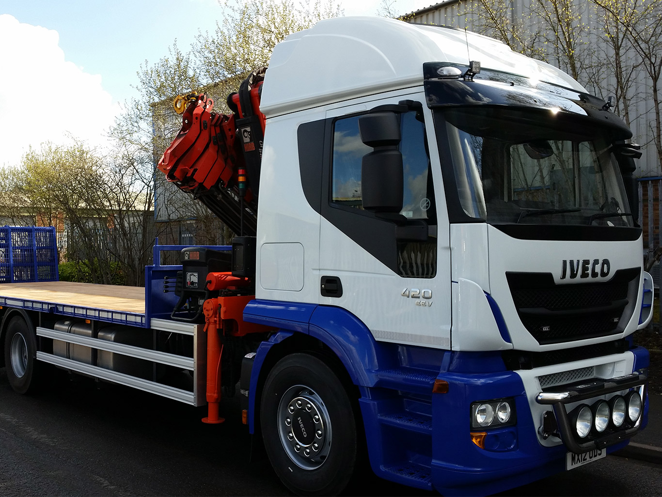 Iveco Conversion New Body Hydraulic Beaver Tail and Hiab Crane